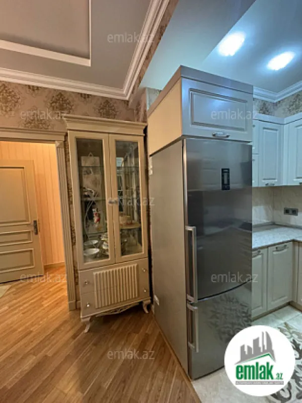 Satılır 2 otaqlı yeni tikili 75 m²