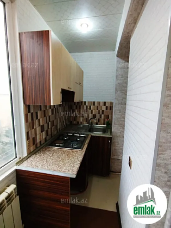 Satılır 2 otaqlı köhnə tikili 30 m²