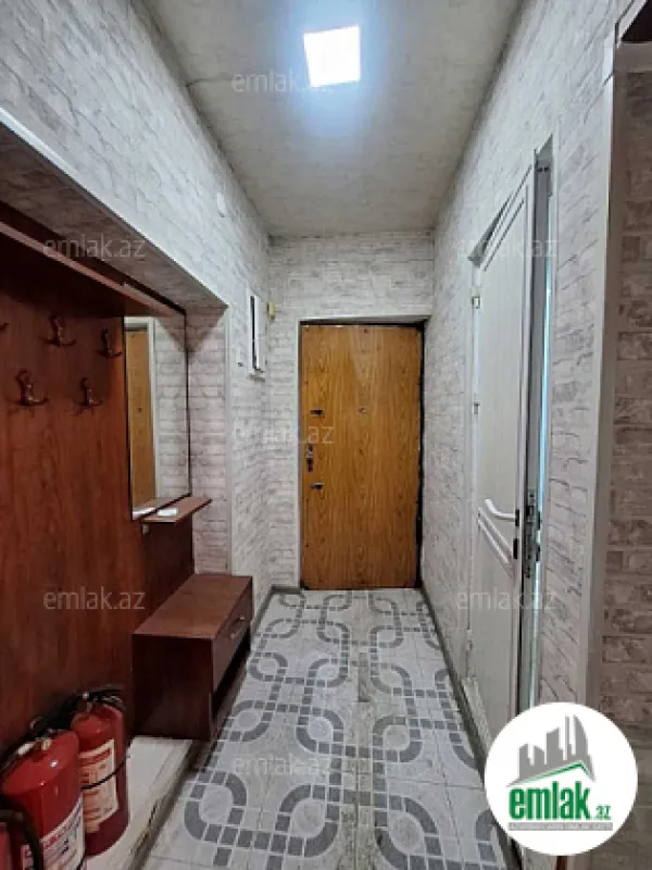 Satılır 2 otaqlı köhnə tikili 55 m²