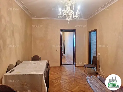 Satılır 2 otaqlı köhnə tikili 55 m²