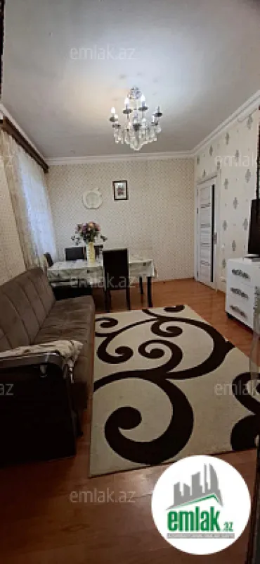 Satılır 3 otaqlı köhnə tikili 60 m²