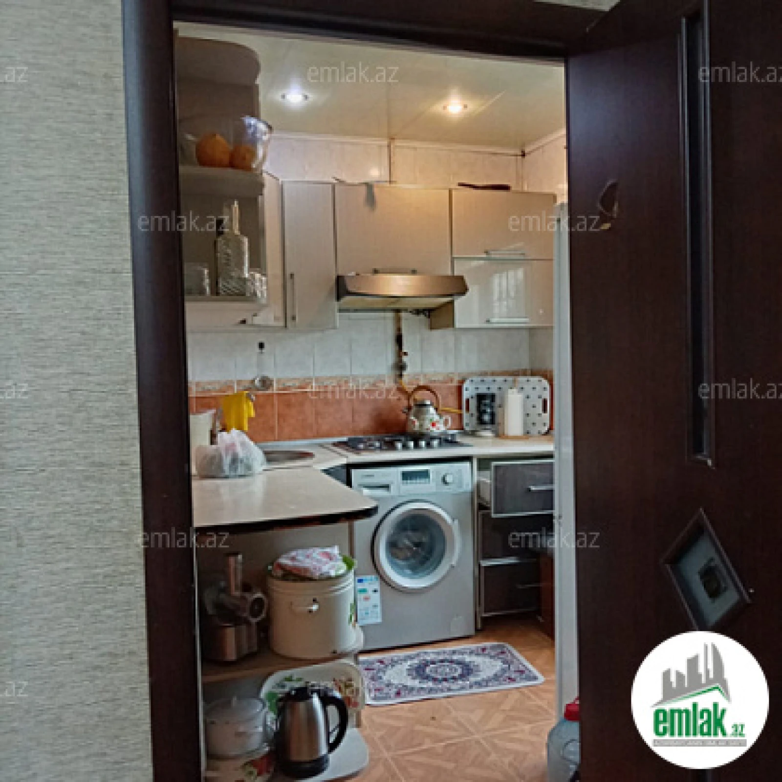 Satılır 3 otaqlı köhnə tikili 80 m²