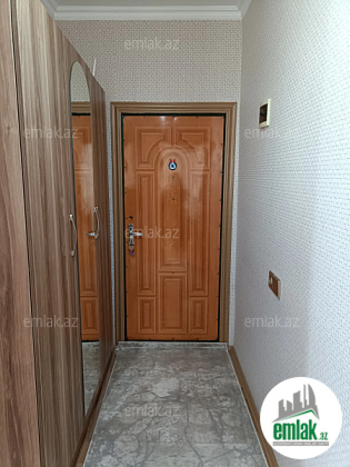 Satılır 1 otaqlı köhnə tikili 34 m²