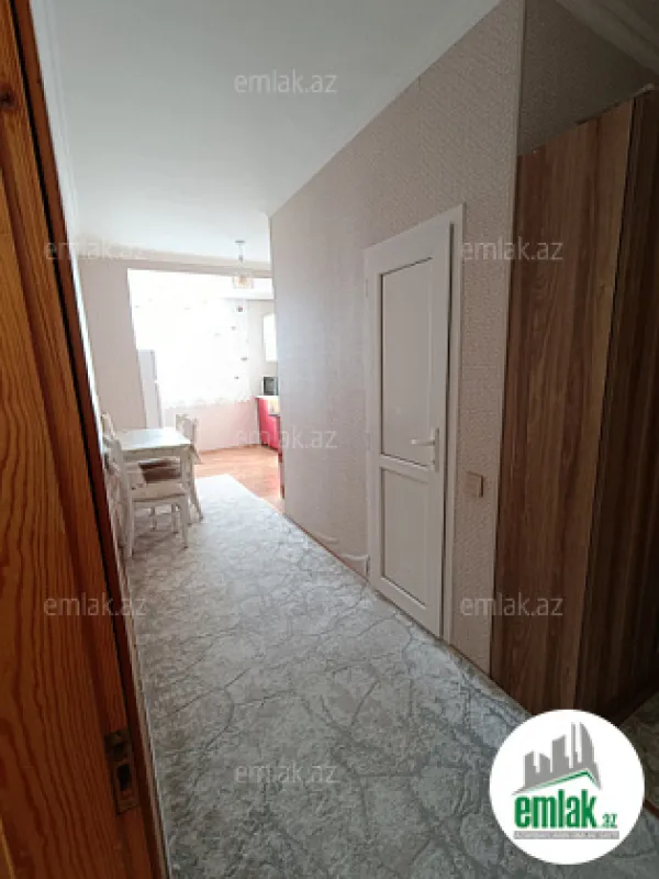 Satılır 1 otaqlı köhnə tikili 34 m²