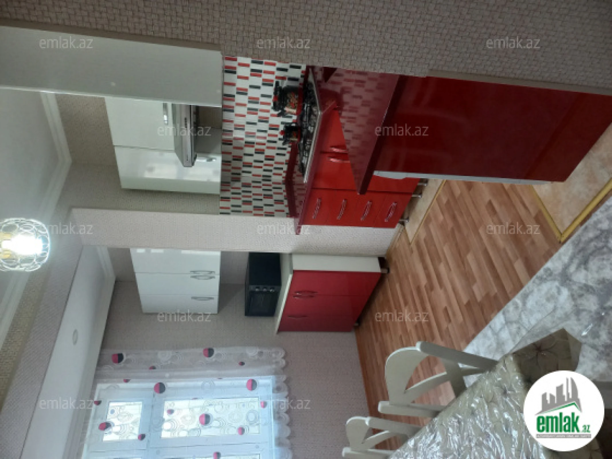 Satılır 1 otaqlı köhnə tikili 34 m²