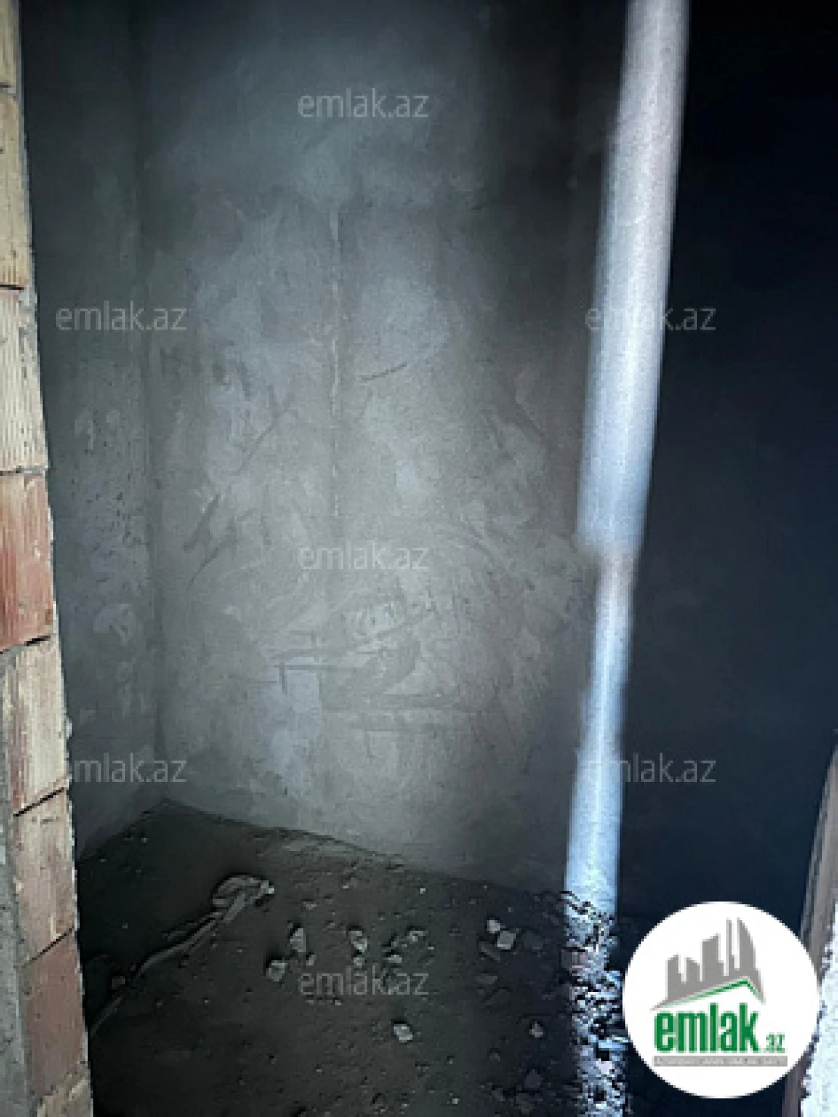 Satılır 4 otaqlı yeni tikili 177.5 m²