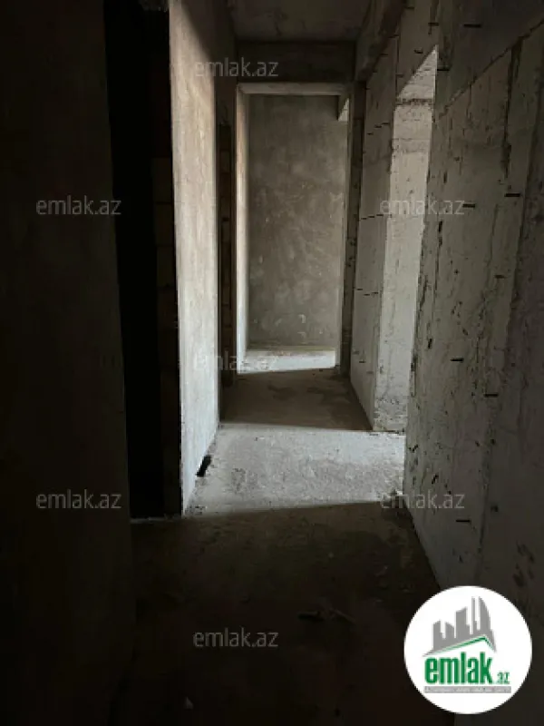 Satılır 4 otaqlı yeni tikili 177.5 m²