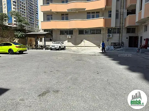 Satılır 4 otaqlı yeni tikili 177.5 m²