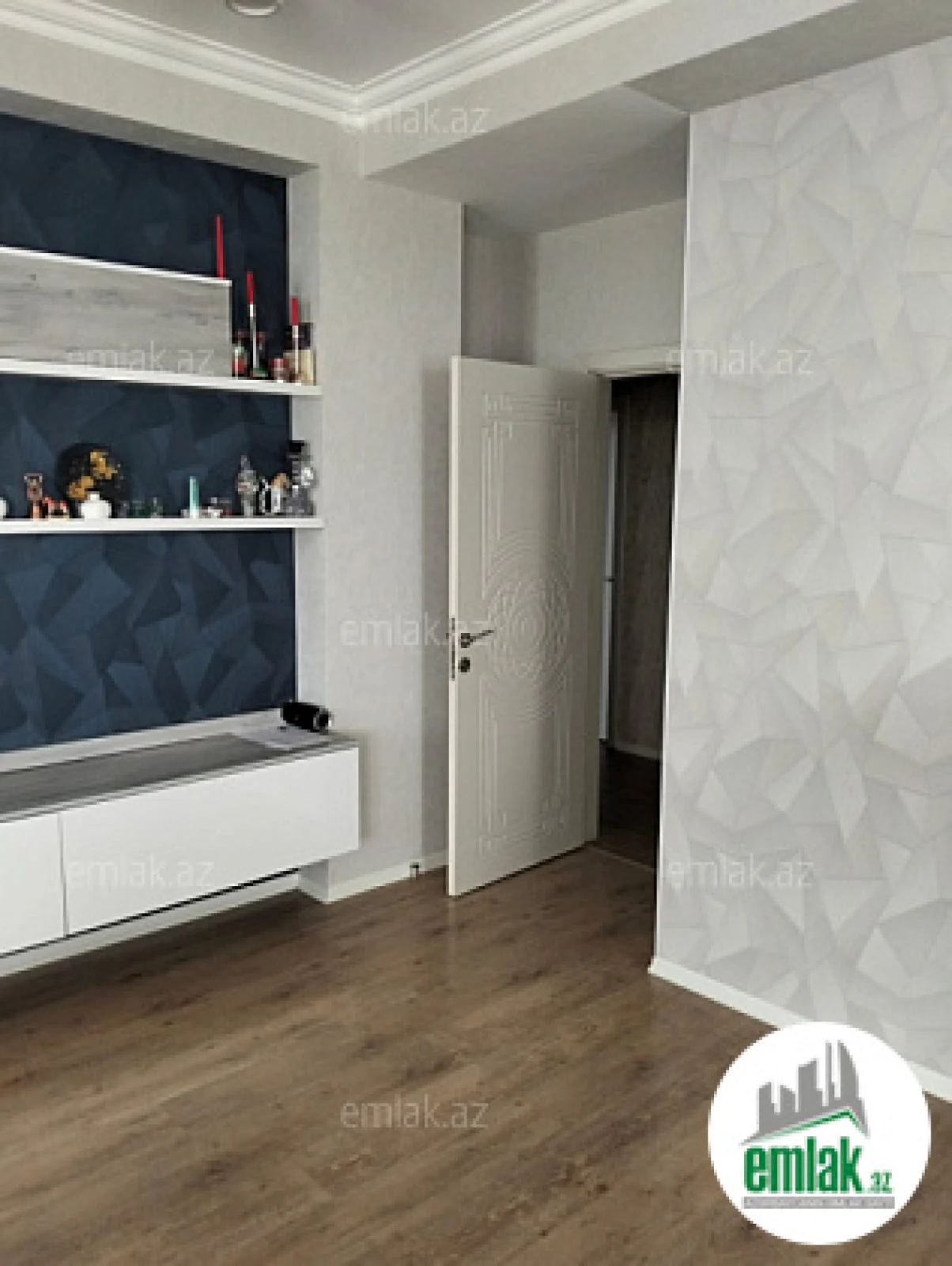 Satılır 3 otaqlı yeni tikili 133 m²