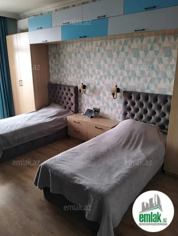 Satılır 3 otaqlı yeni tikili 133 m²