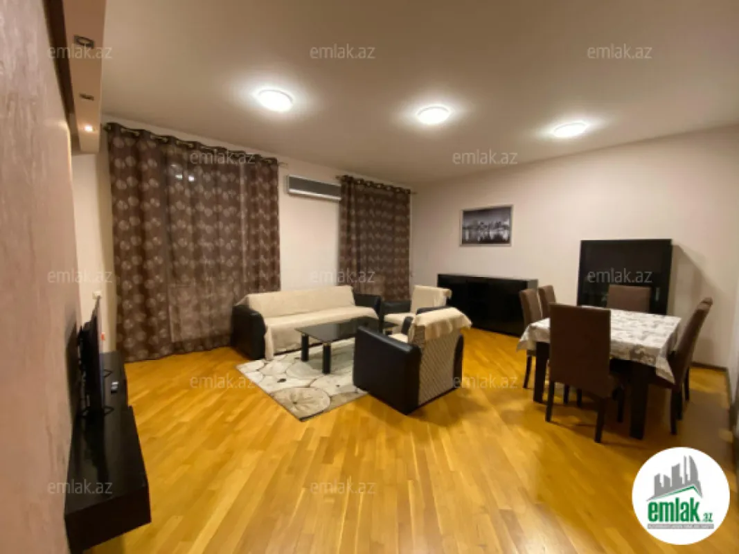 Satılır 2 otaqlı yeni tikili 95 m²