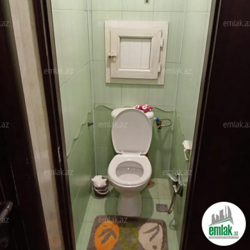 Satılır 3 otaqlı köhnə tikili 80 m²