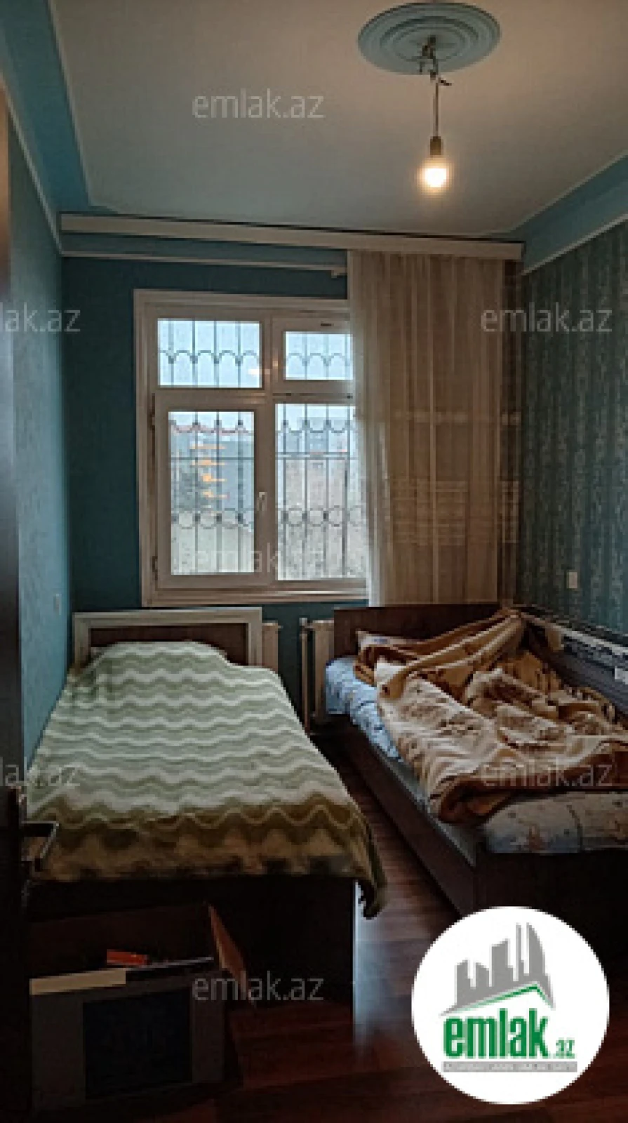 Satılır 3 otaqlı köhnə tikili 80 m²