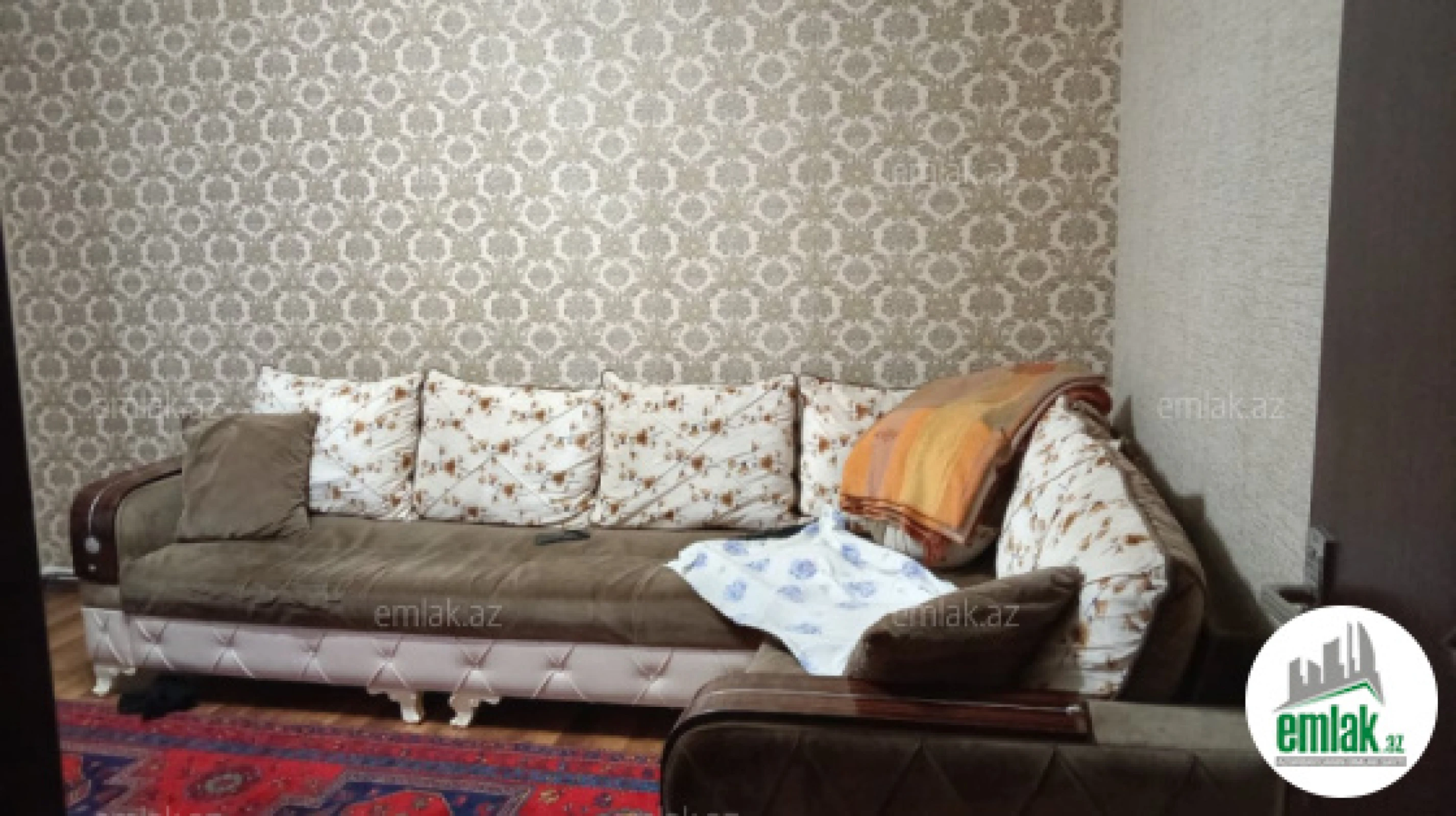 Satılır 3 otaqlı köhnə tikili 80 m²