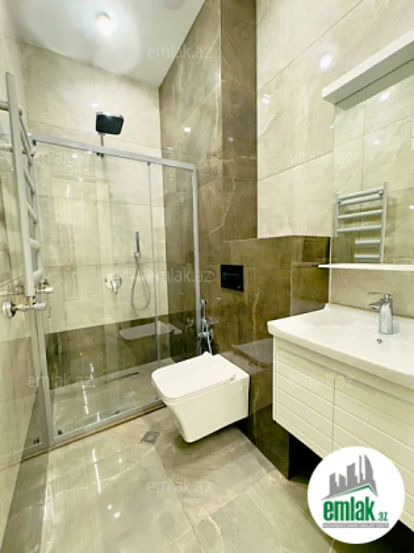 Satılır 2 otaqlı yeni tikili 60 m²