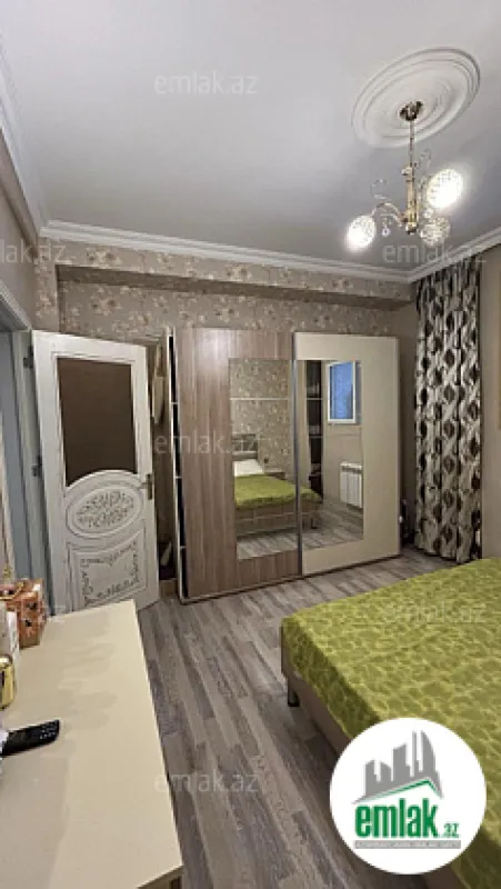 Satılır 3 otaqlı yeni tikili 75 m²