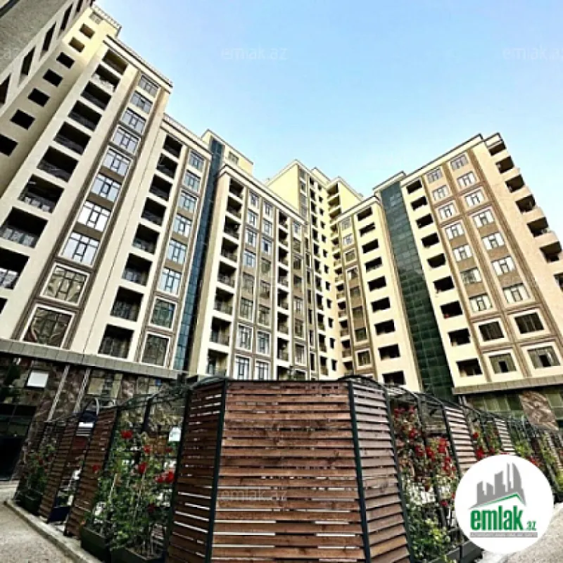 Satılır 3 otaqlı yeni tikili 120 m²