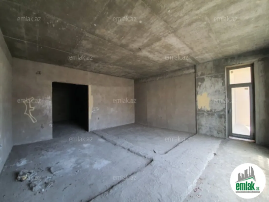 Satılır 3 otaqlı yeni tikili 120 m²