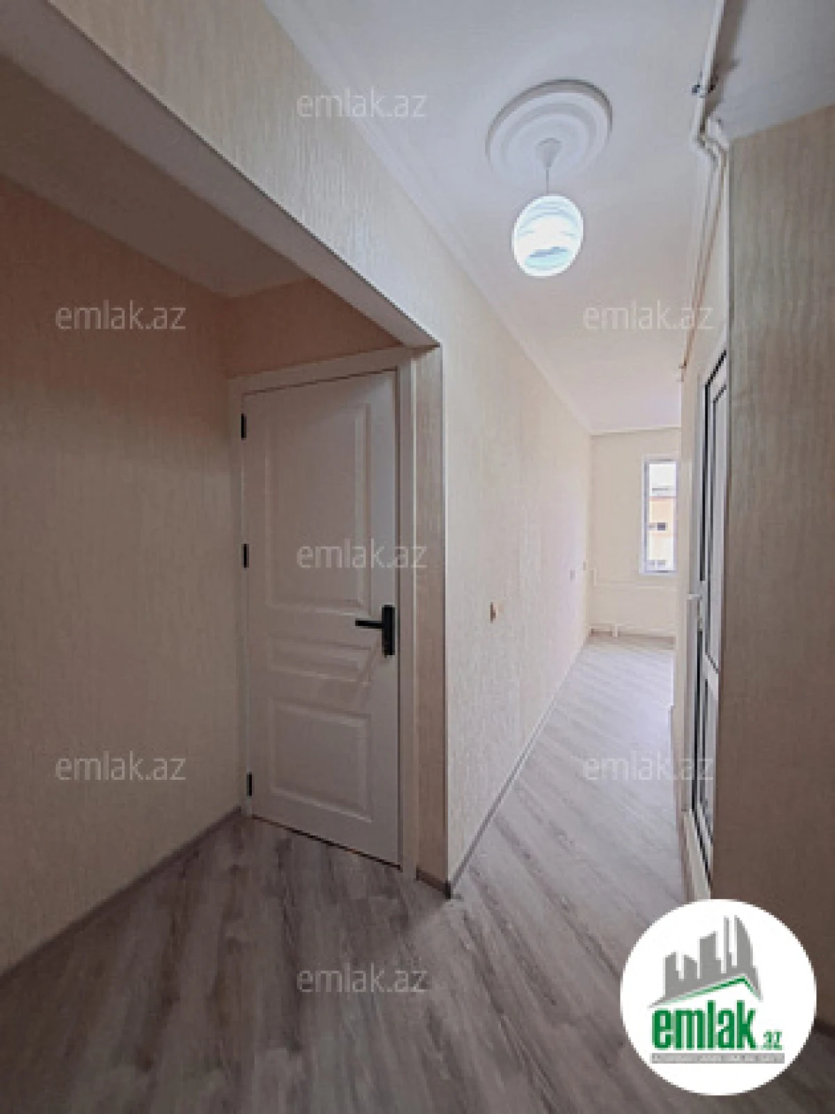Satılır 1 otaqlı köhnə tikili 35 m²