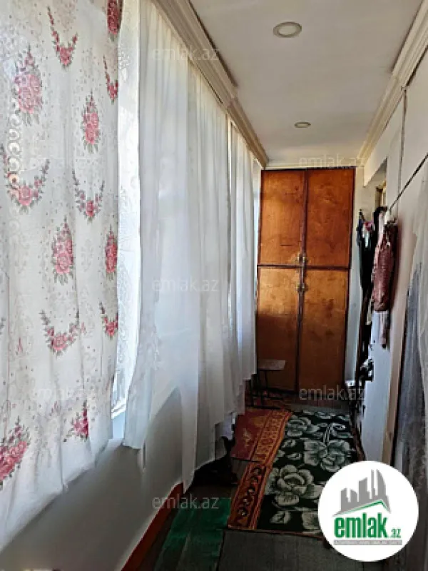 Satılır 3 otaqlı köhnə tikili 65 m²