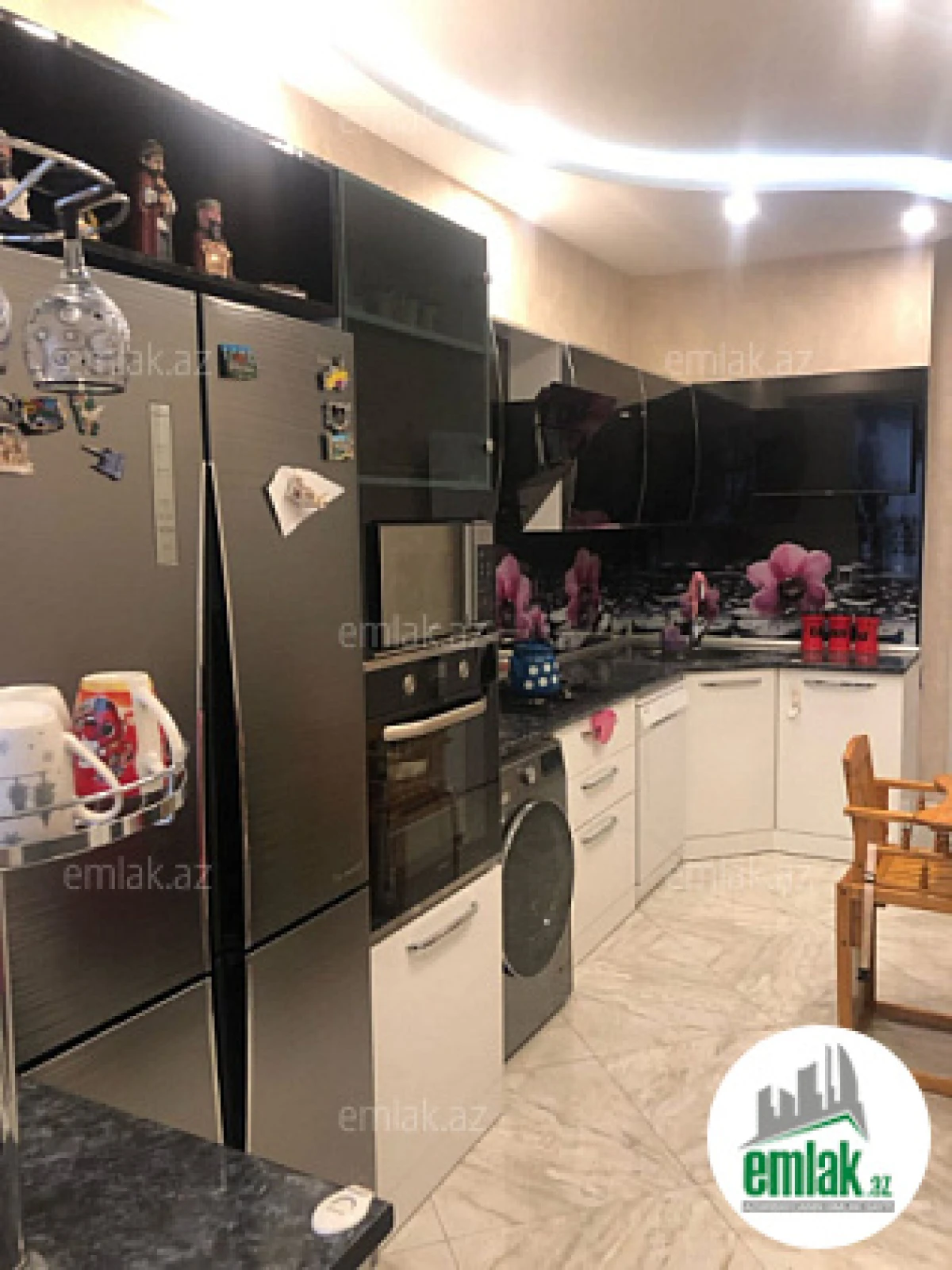 Satılır 5 otaqlı yeni tikili 150 m²