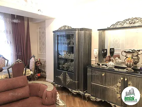 Satılır 5 otaqlı yeni tikili 150 m²