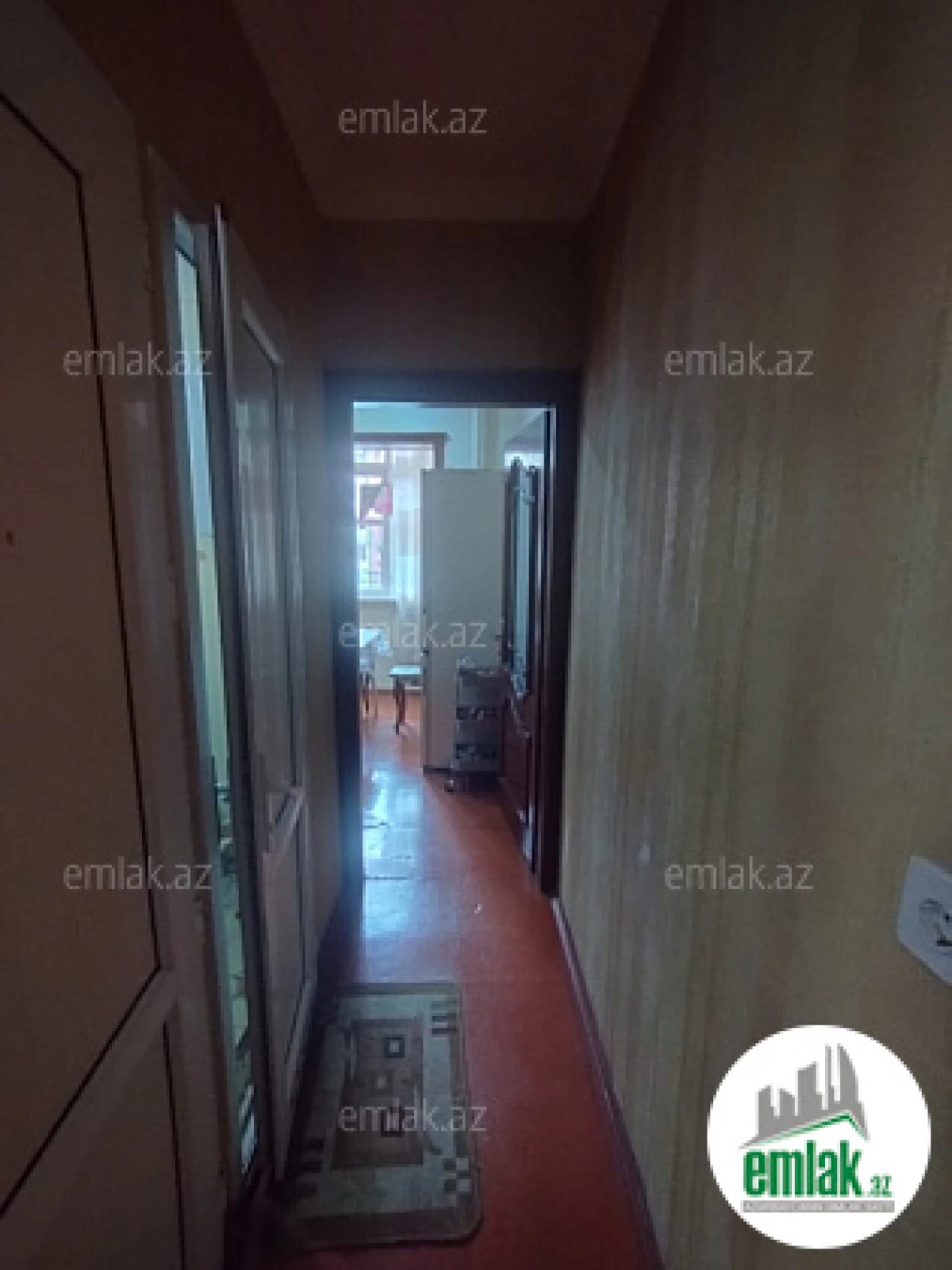 Satılır 4 otaqlı köhnə tikili 110 m²