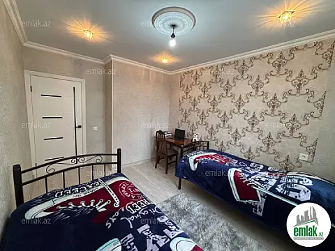 Satılır 2 otaqlı köhnə tikili 60 m²