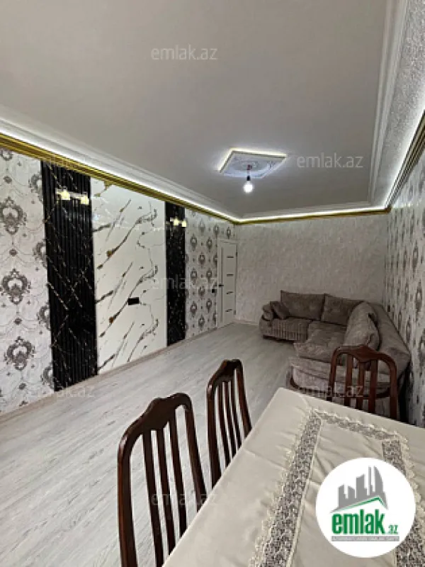 Satılır 2 otaqlı köhnə tikili 60 m²