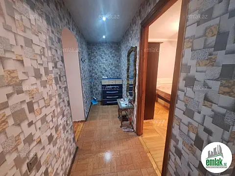 Satılır 2 otaqlı köhnə tikili 55 m²