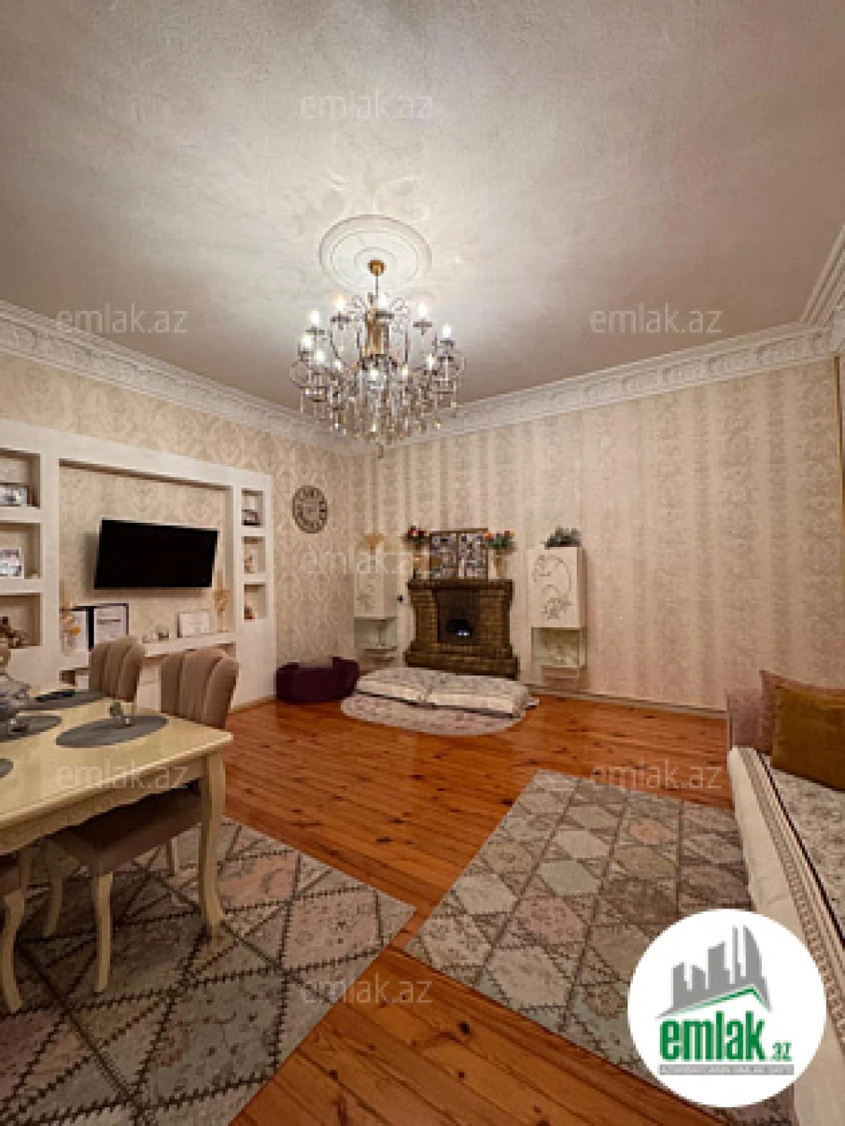 Satılır 3 otaqlı köhnə tikili 100 m²