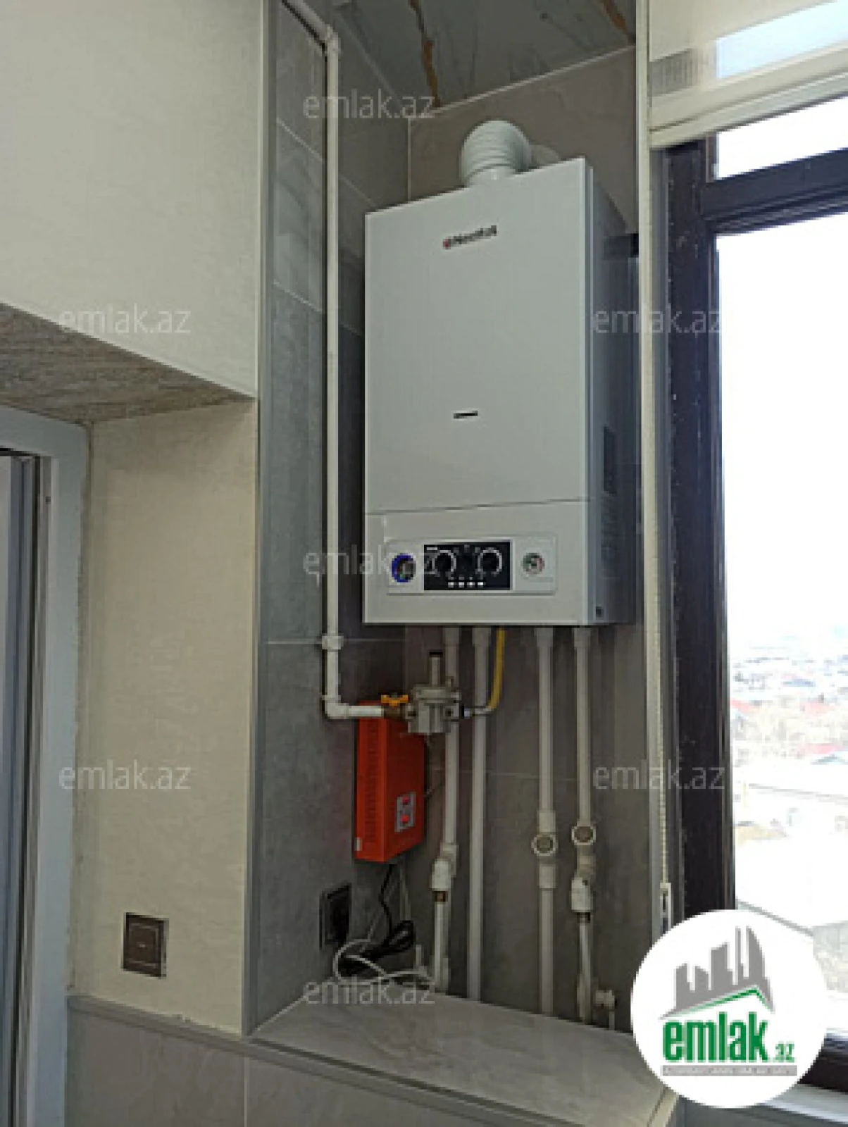 Satılır 3 otaqlı yeni tikili 81 m²