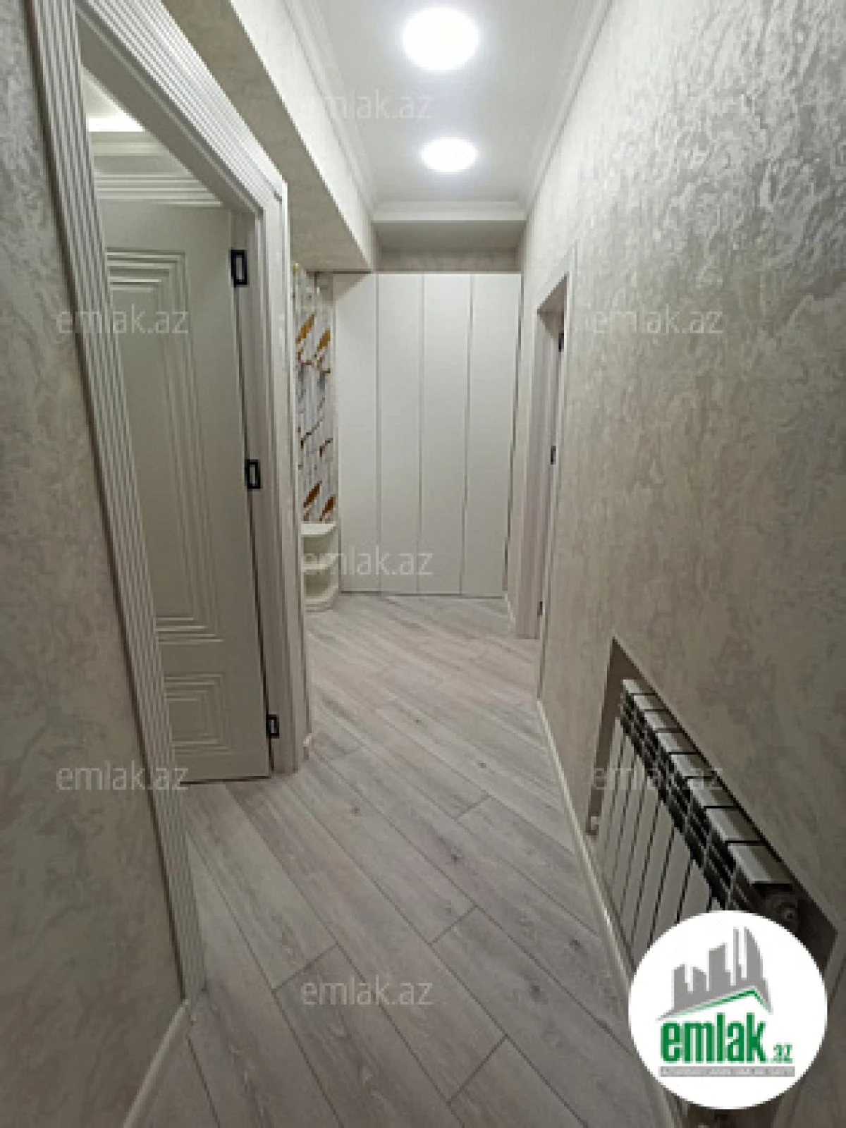 Satılır 3 otaqlı yeni tikili 81 m²