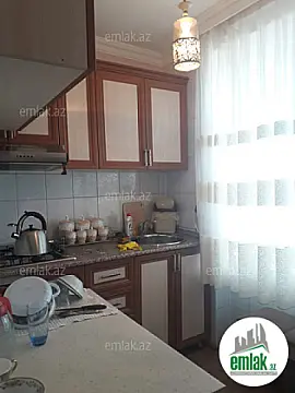 Satılır 2 otaqlı köhnə tikili 50 m²