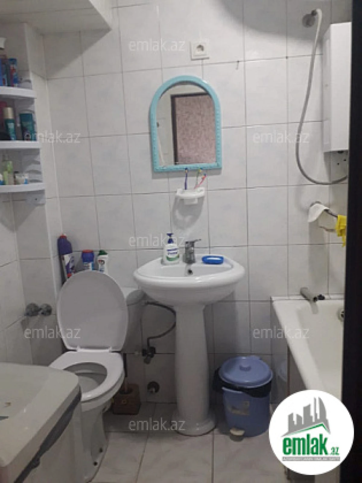 Satılır 2 otaqlı köhnə tikili 50 m²