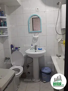 Satılır 2 otaqlı köhnə tikili 50 m²
