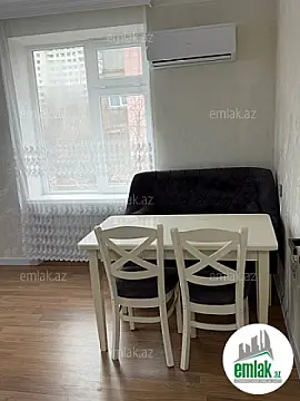 Satılır 2 otaqlı köhnə tikili 45 m²
