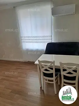 Satılır 2 otaqlı köhnə tikili 45 m²