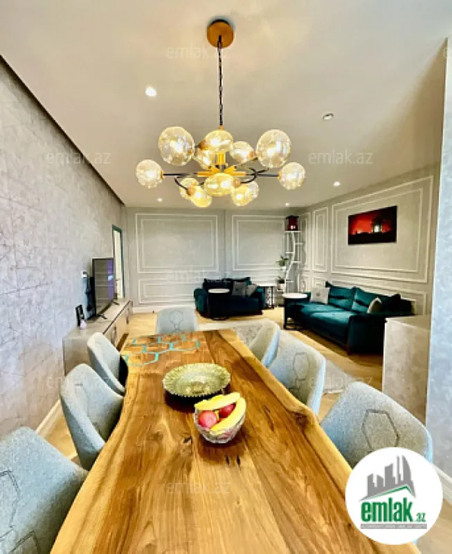 Satılır 3 otaqlı yeni tikili 110 m²