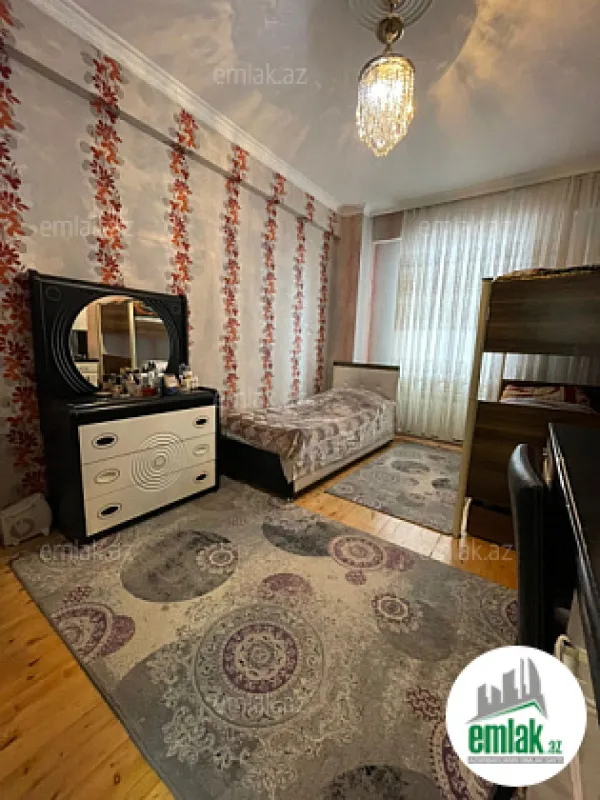 Satılır 3 otaqlı yeni tikili 120 m²