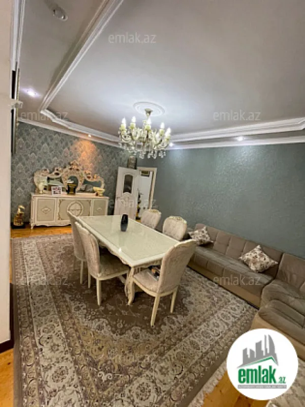 Satılır 3 otaqlı yeni tikili 120 m²