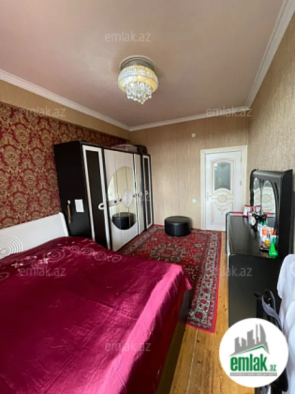 Satılır 3 otaqlı yeni tikili 120 m²