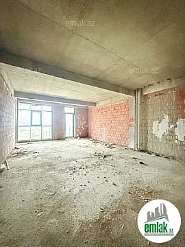 Satılır 2 otaqlı yeni tikili 74 m²