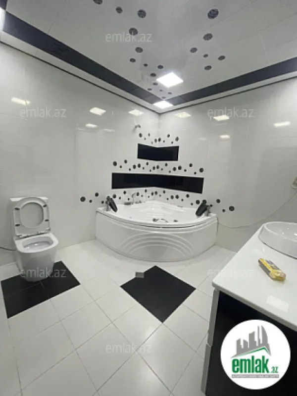 Satılır 3 otaqlı yeni tikili 160 m²