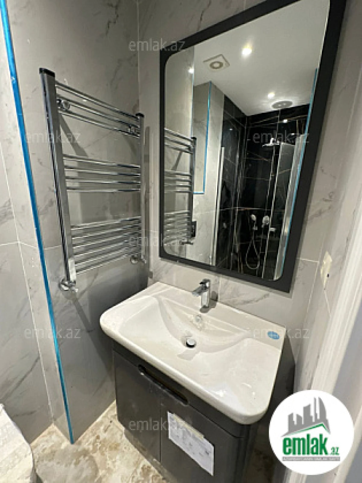 Satılır 2 otaqlı yeni tikili 45 m²