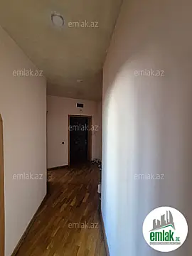 Satılır 3 otaqlı yeni tikili 100 m²