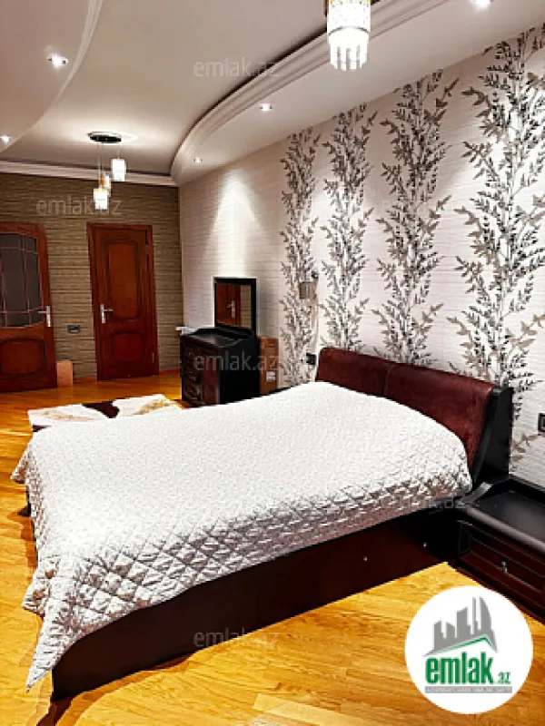 Satılır 3 otaqlı yeni tikili 162 m²