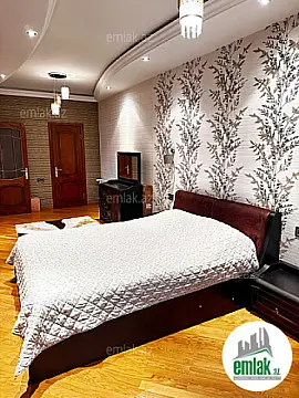 Satılır 3 otaqlı yeni tikili 162 m²