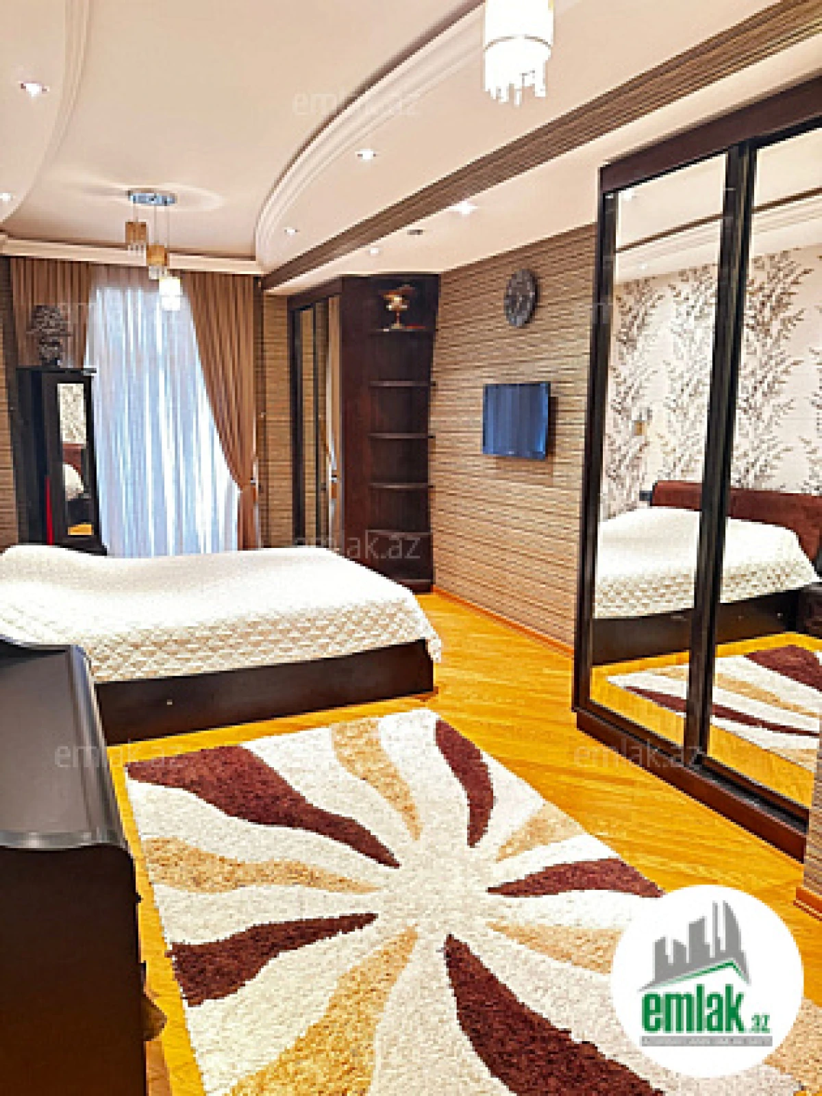 Satılır 3 otaqlı yeni tikili 162 m²