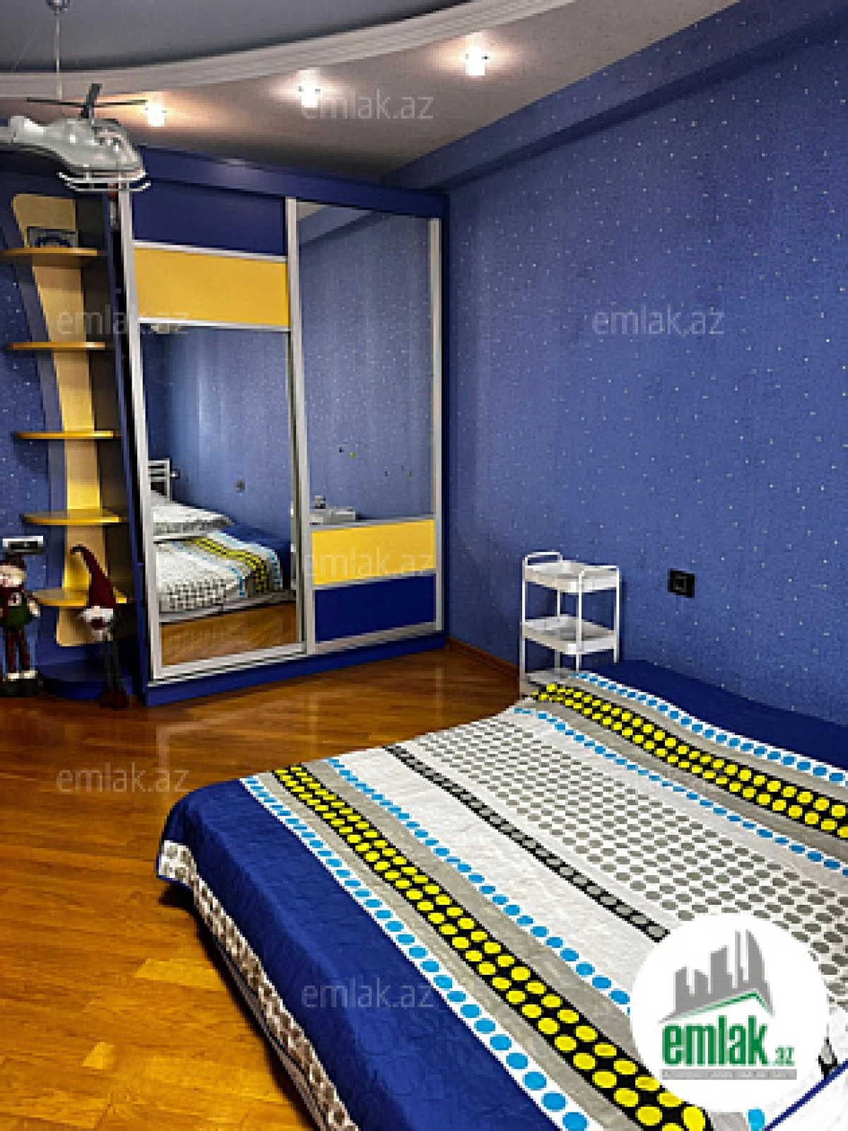 Satılır 3 otaqlı yeni tikili 162 m²